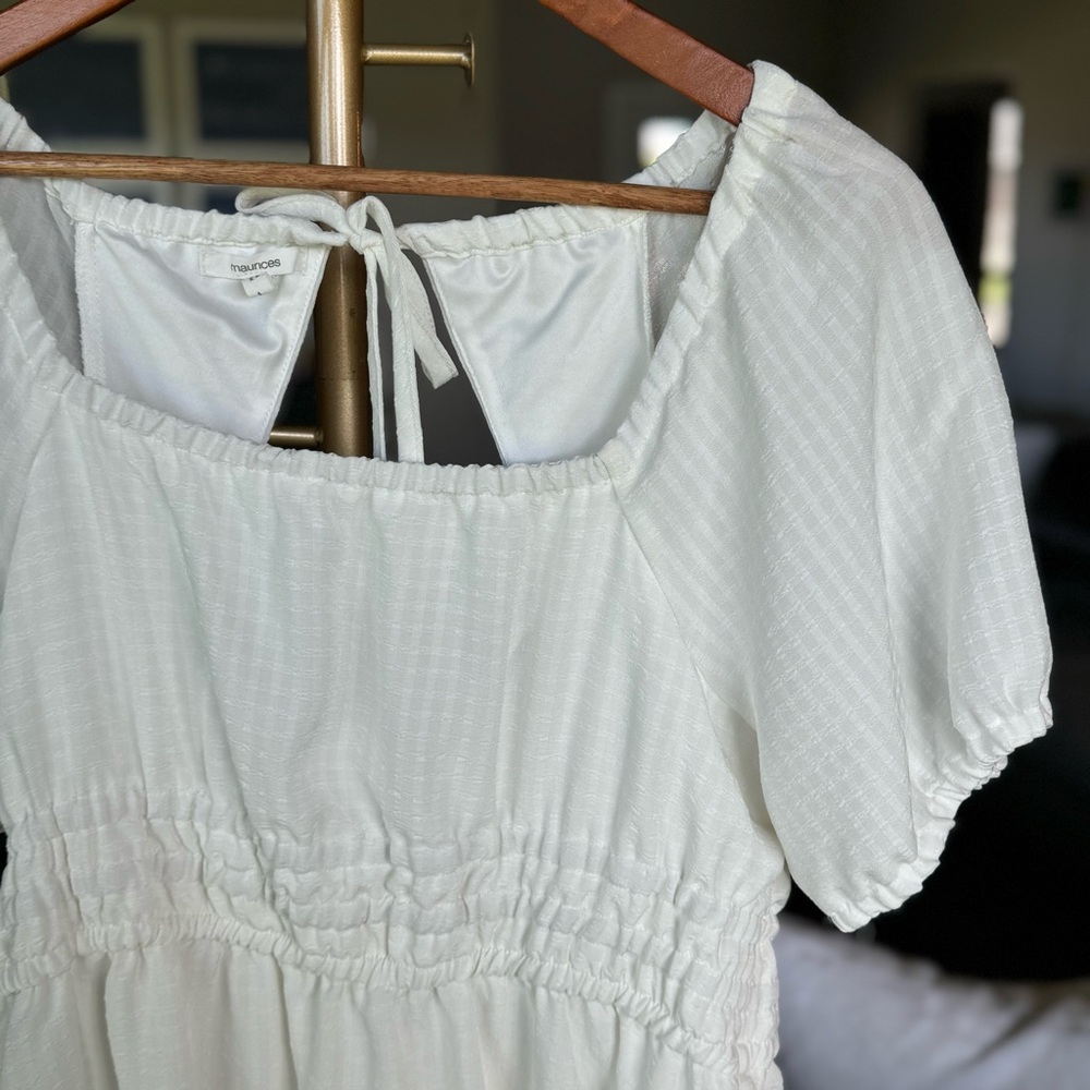 Maurices White Back Keyhole Puff Sleeve Mini Dress with Smocked Waist - Large - Picture 9 of 9